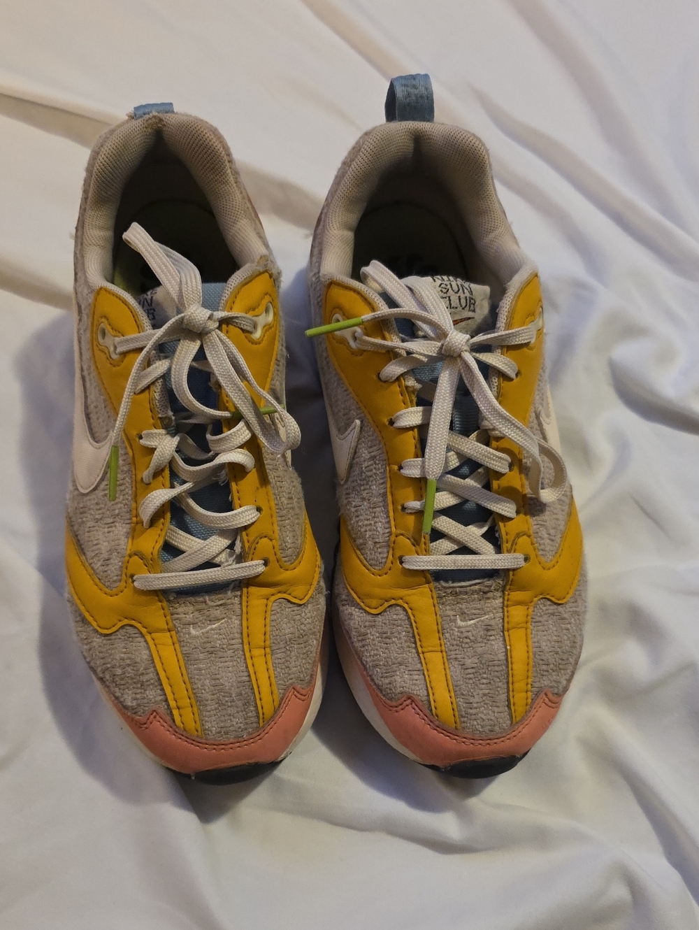 Nike Sun Club Tennis Shoes Size 7